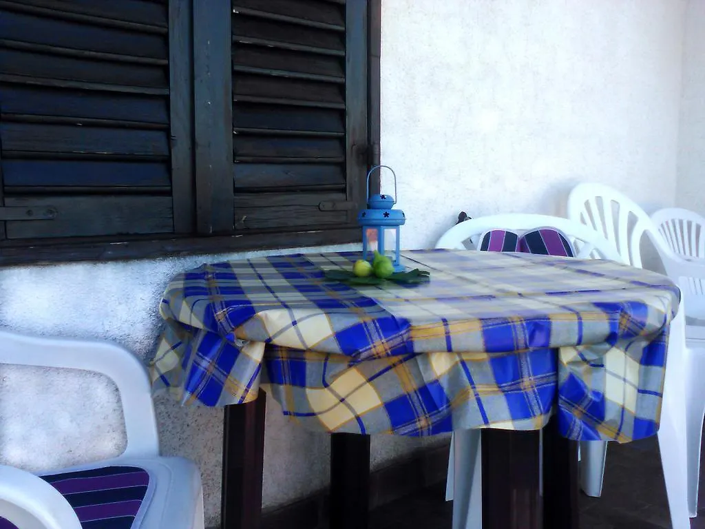 Apartment Prsic Premantura 0*,
