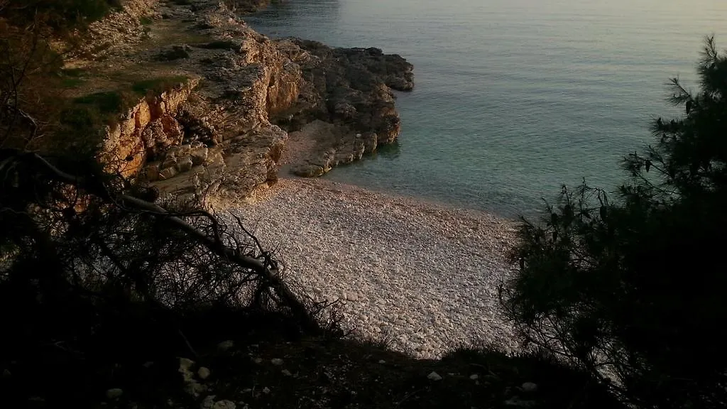 Apartment Prsic Premantura
